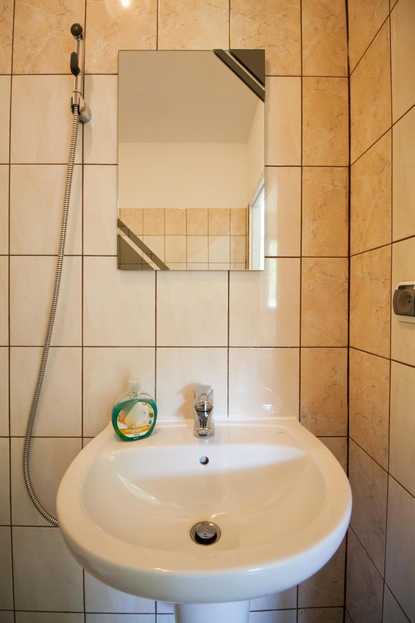 Kremenaros Hostel Ustrzyki Górne Стая снимка