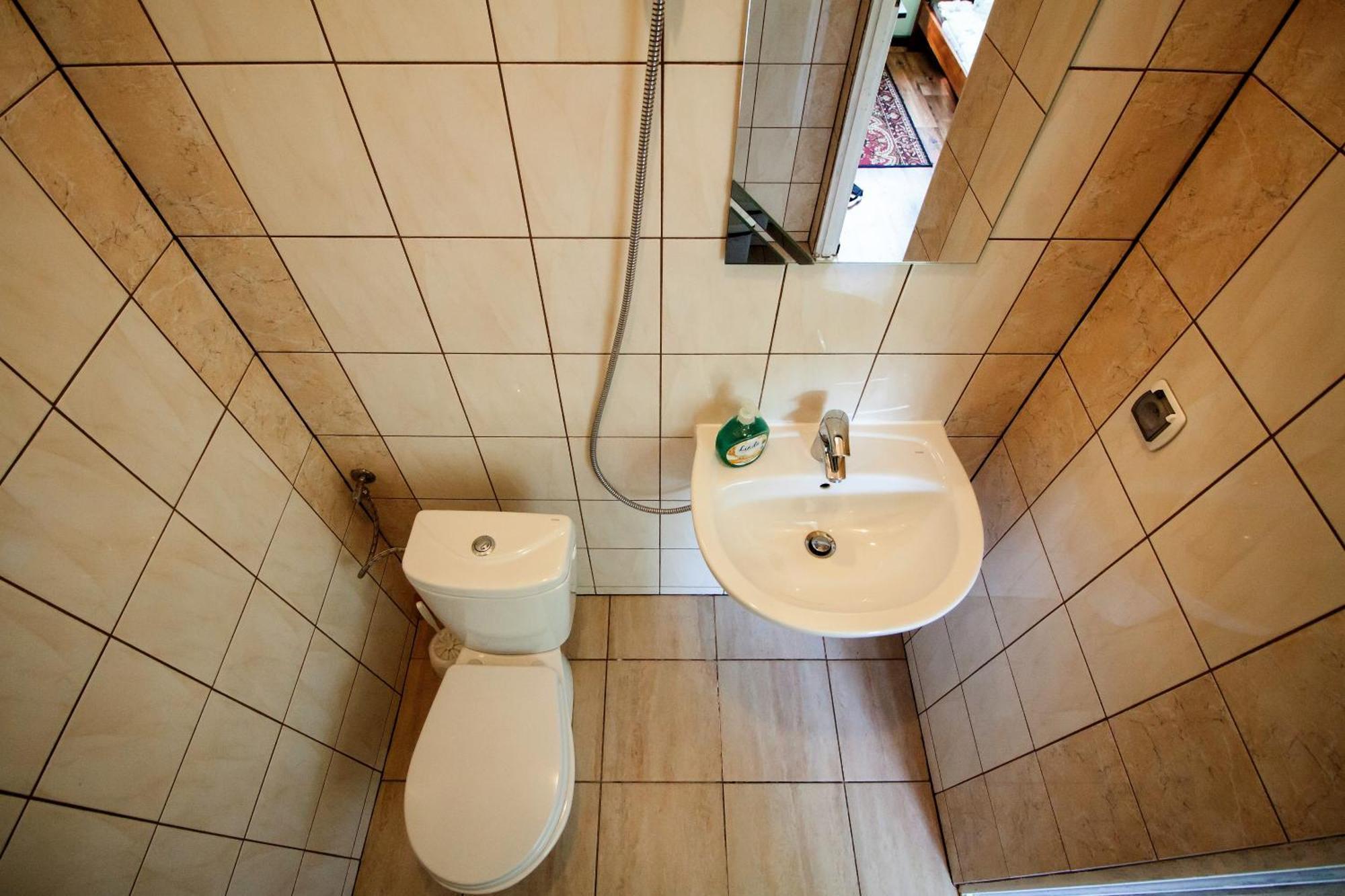 Kremenaros Hostel Ustrzyki Górne Стая снимка