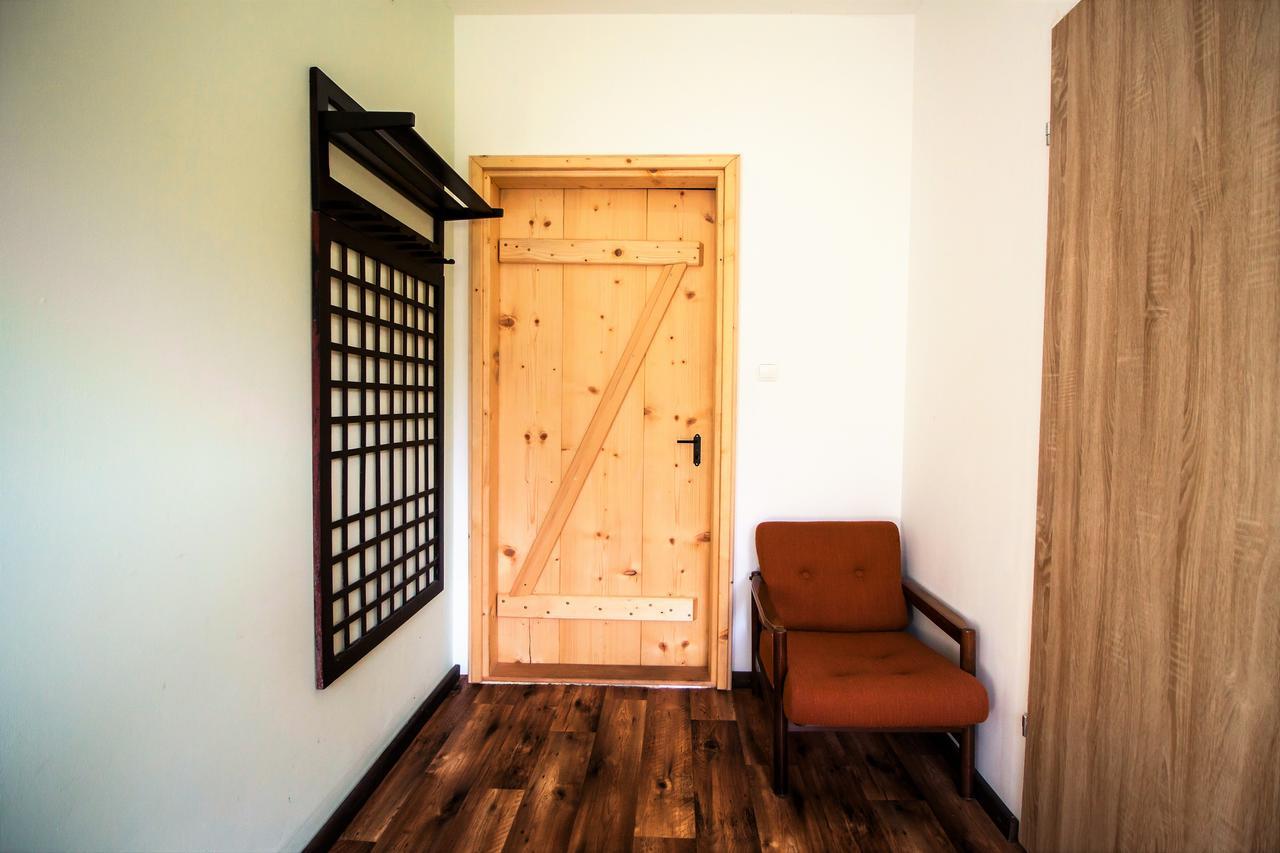 Kremenaros Hostel Ustrzyki Górne Екстериор снимка