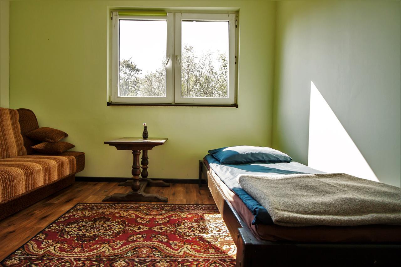 Kremenaros Hostel Ustrzyki Górne Екстериор снимка